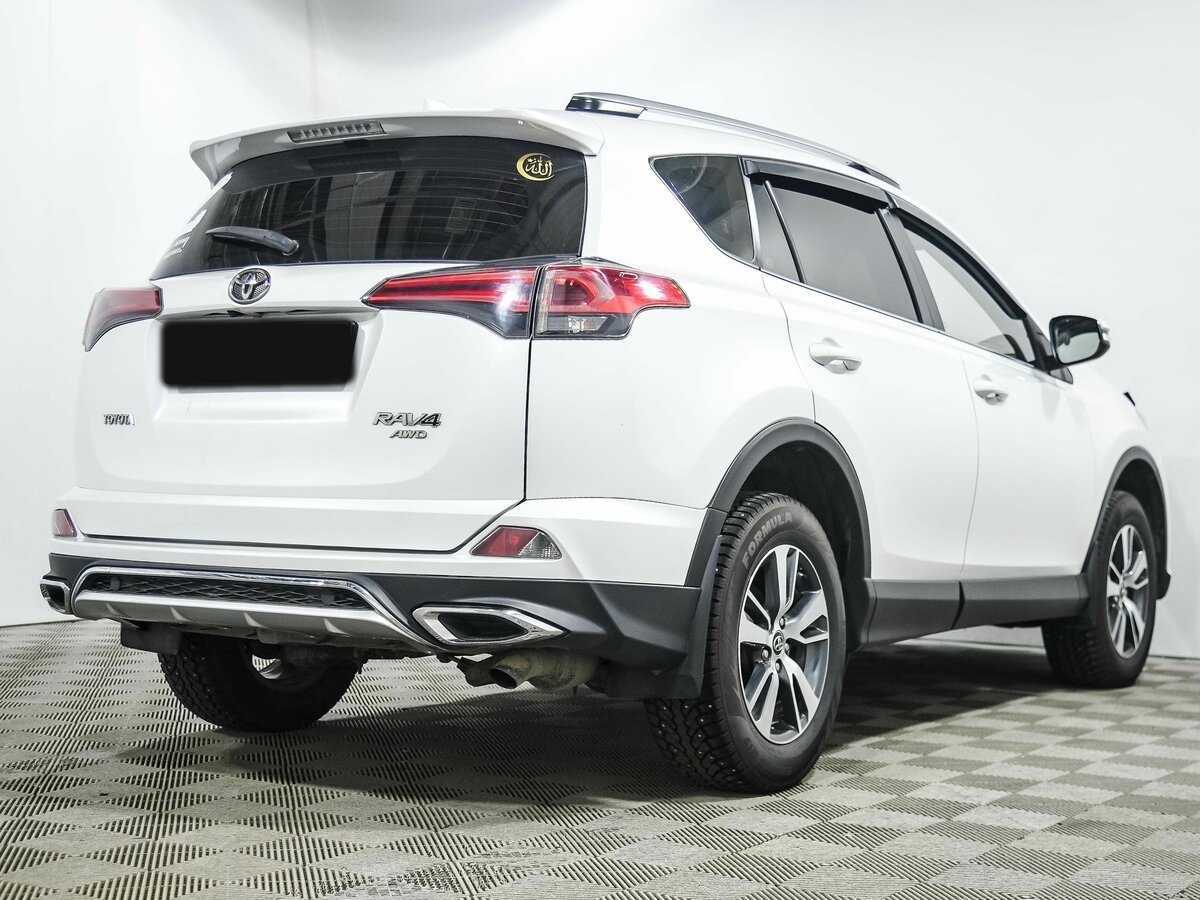 Toyota RAV4 б/у, 2018, Автоматическая. Фото: #3
