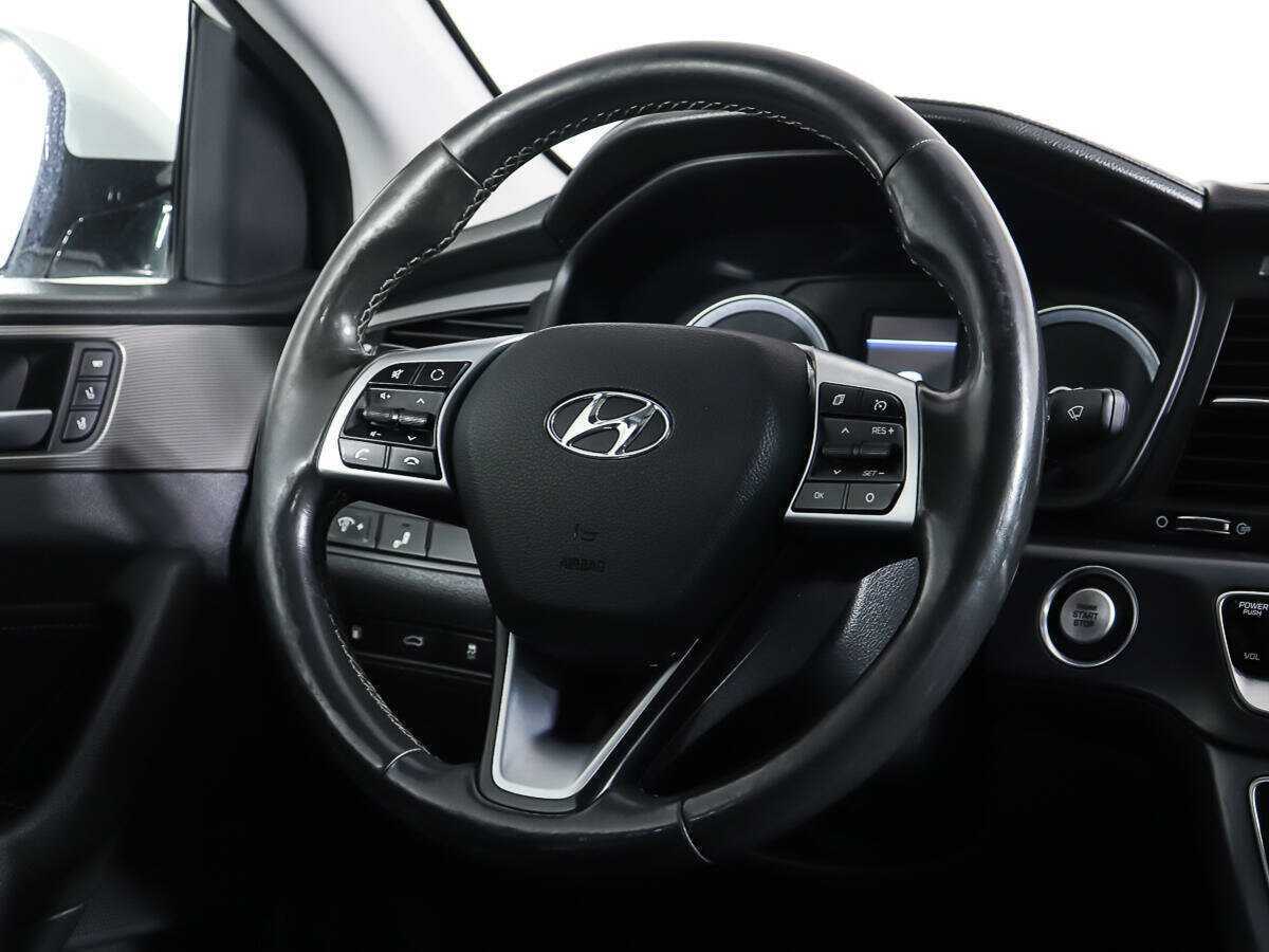 Hyundai Sonata б/у, 2018, Автоматическая. Фото: #14