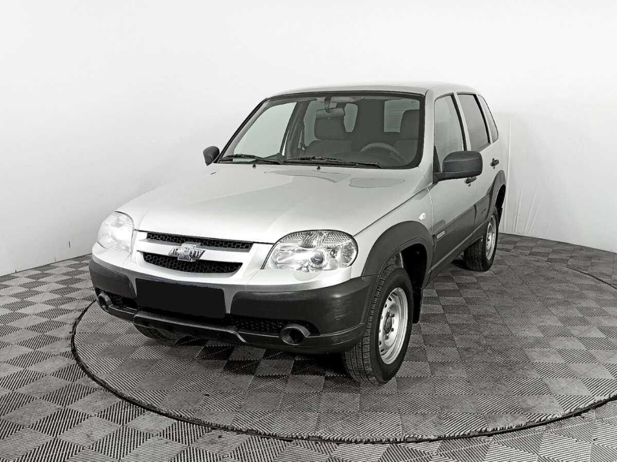 Chevrolet Niva б/у, 2017, Механическая. Посмотреть фото