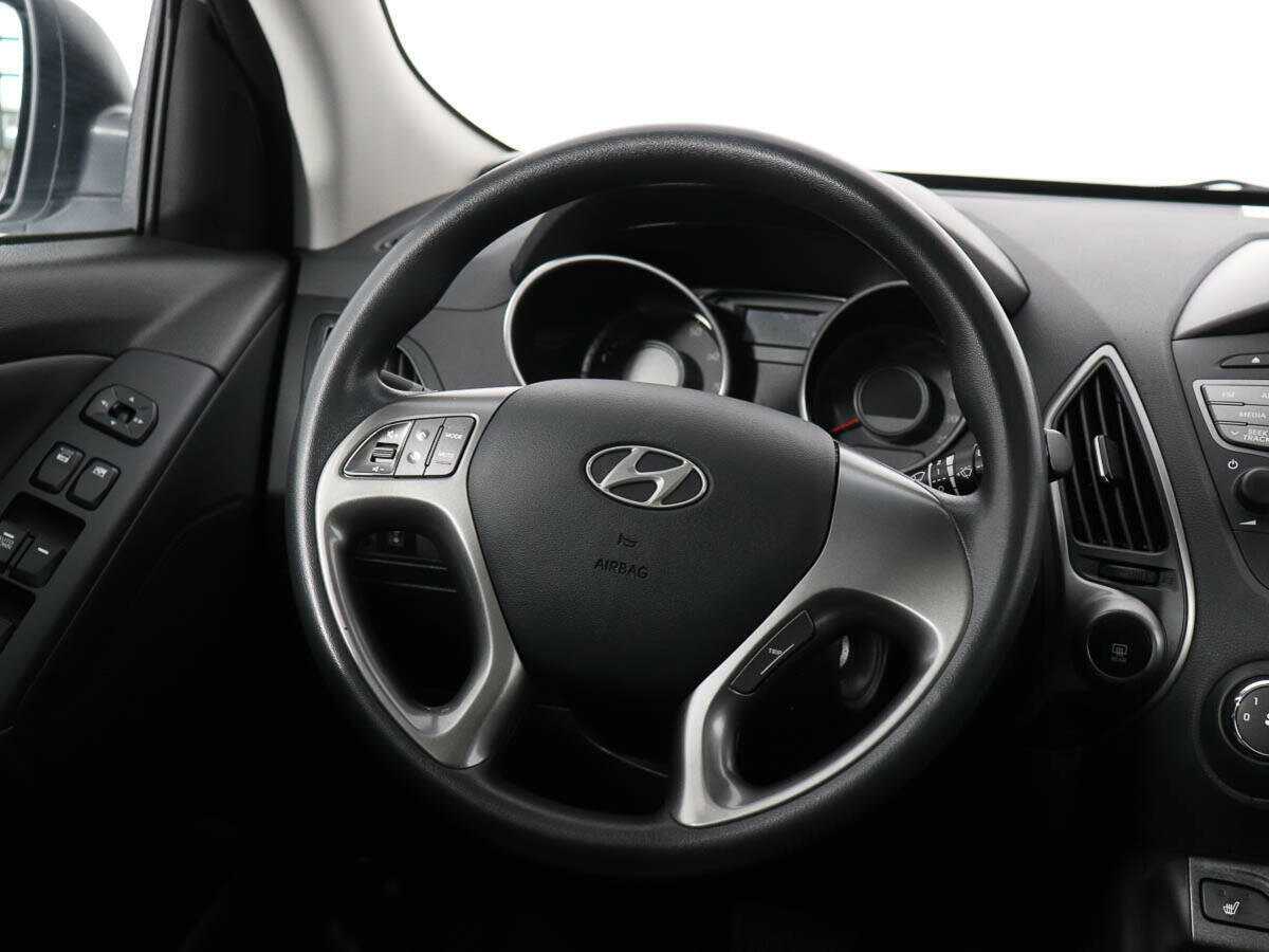 Hyundai ix35 б/у, 2013, Автоматическая. Фото: #14