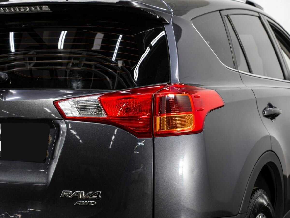 Toyota RAV4 б/у, 2013, Автоматическая. Фото: #6