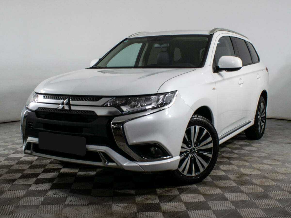Mitsubishi Outlander б/у, 2022, Вариатор. Посмотреть фото