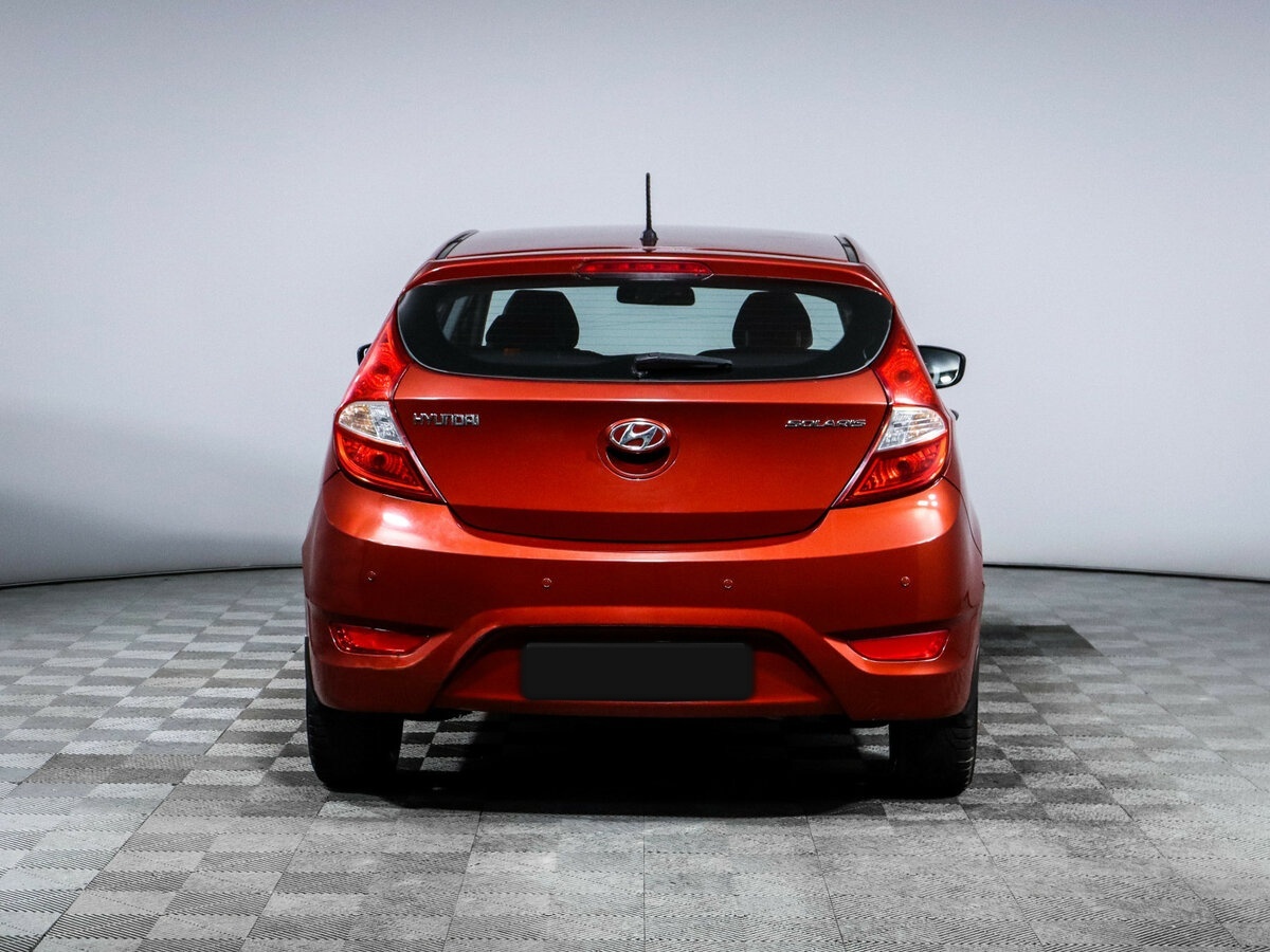 Hyundai Solaris б/у, 2013, Механическая. Фото: #4