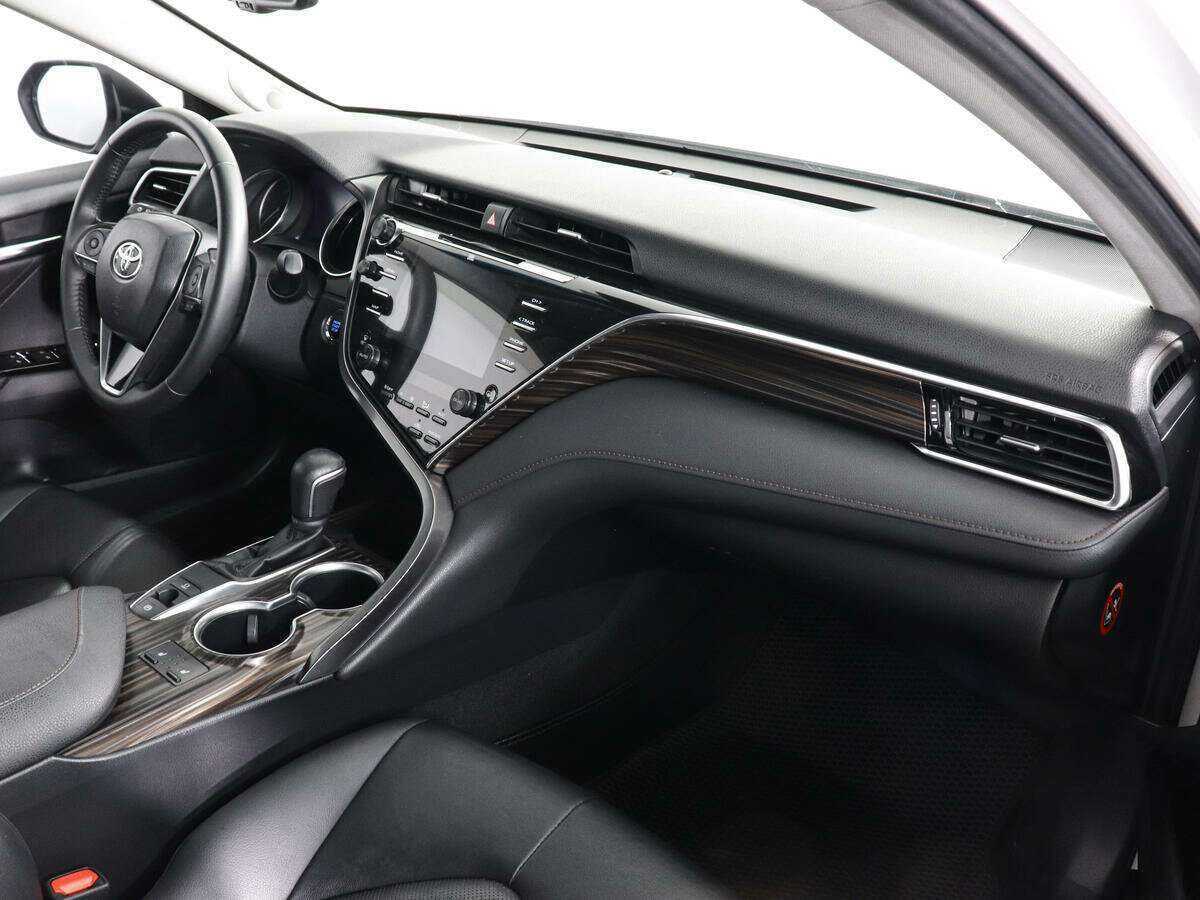 Toyota Camry б/у, 2019, Автоматическая. Фото: #8