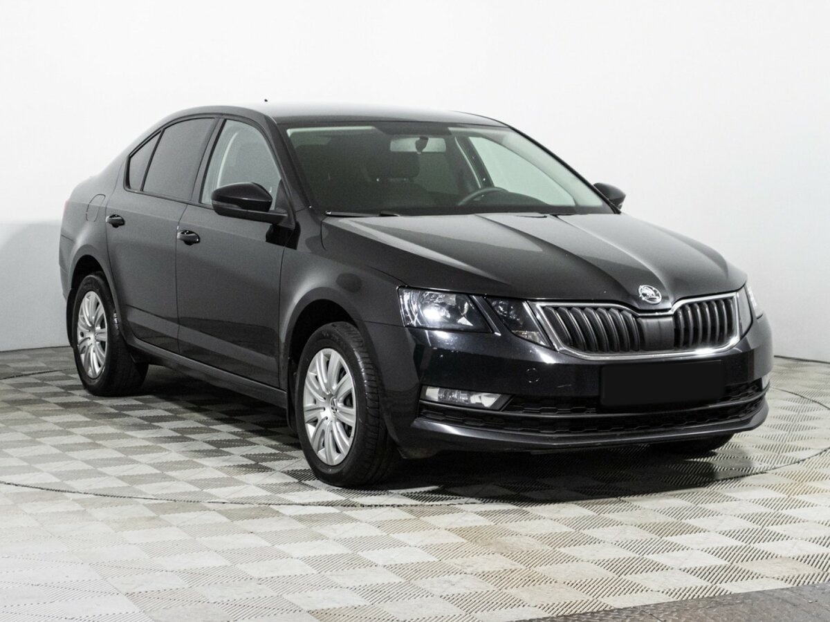 Skoda Octavia б/у, 2018, Автоматическая. Фото: #2