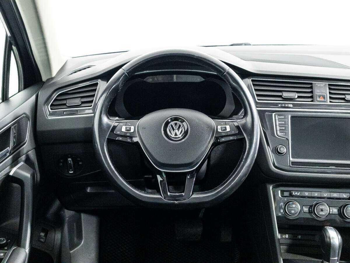 Volkswagen Tiguan б/у, 2017, Роботизированная. Фото: #19