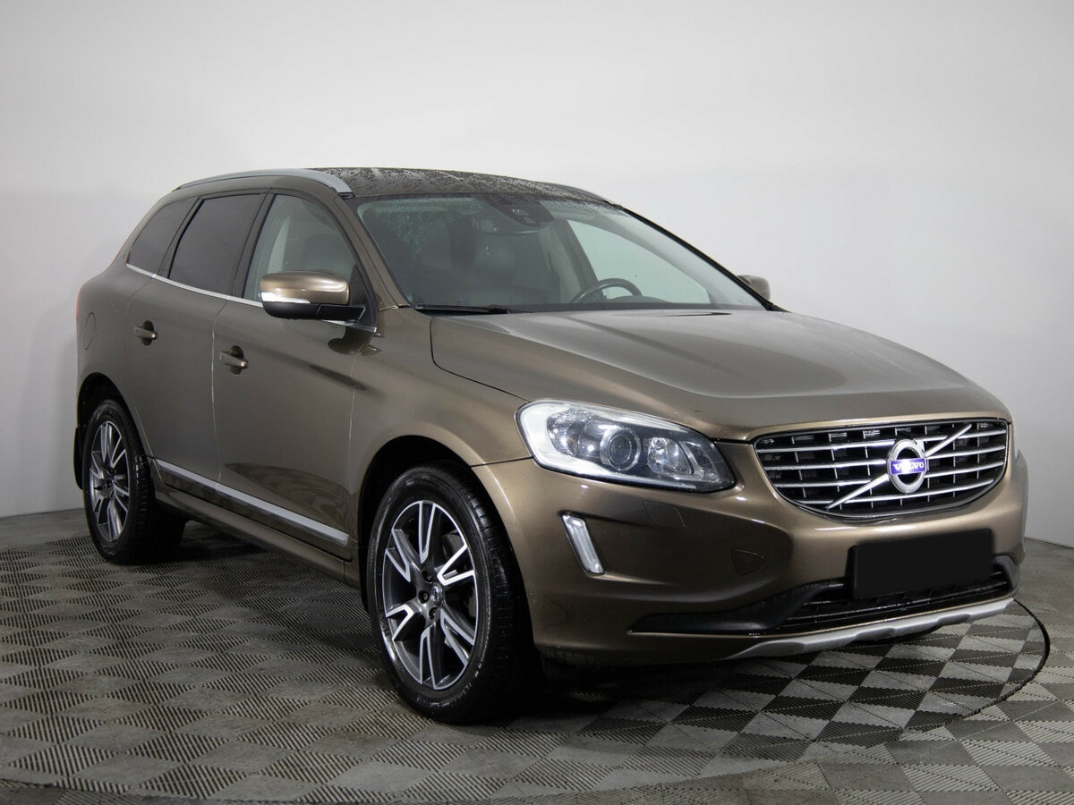 Volvo XC60 б/у, 2017, Автоматическая. Фото: #2