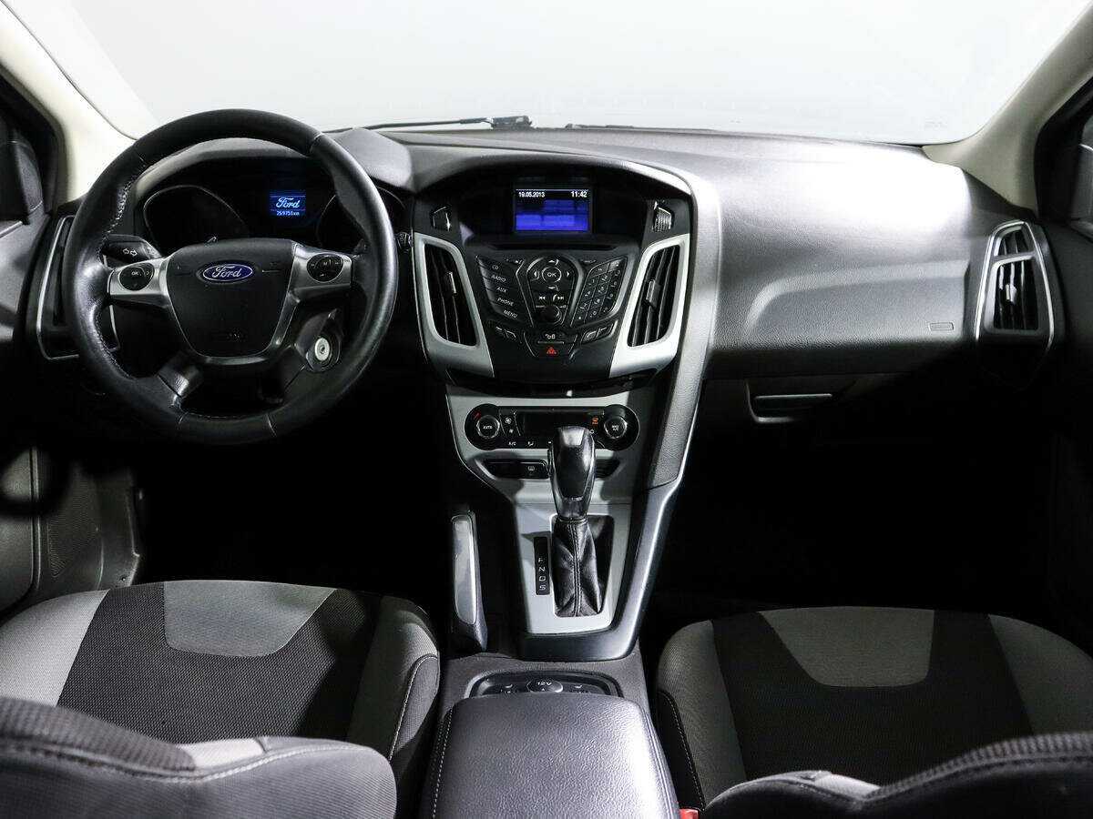 Ford Focus б/у, 2013, Роботизированная. Фото: #11