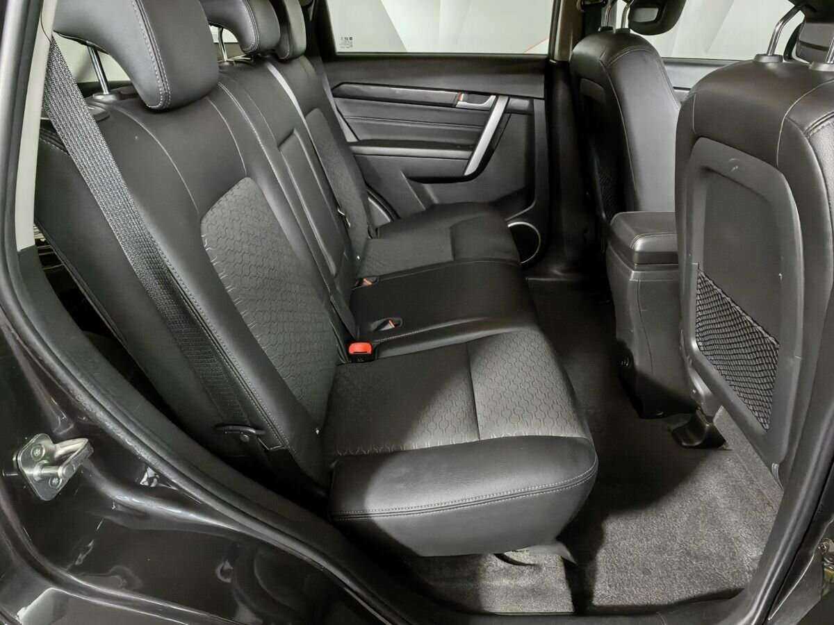Chevrolet Captiva б/у, 2015, Автоматическая. Фото: #11