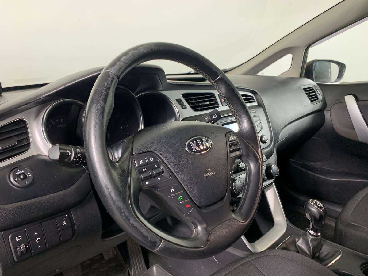 Kia Ceed б/у, 2014, Механическая. Фото: #8