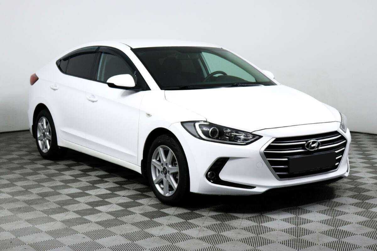 Hyundai Elantra б/у, 2018, Автоматическая. Фото: #2