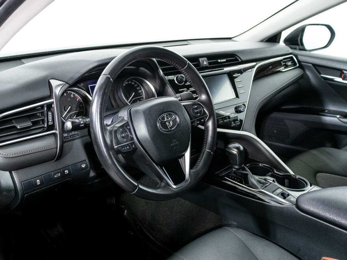 Toyota Camry б/у, 2018, Автоматическая. Фото: #10