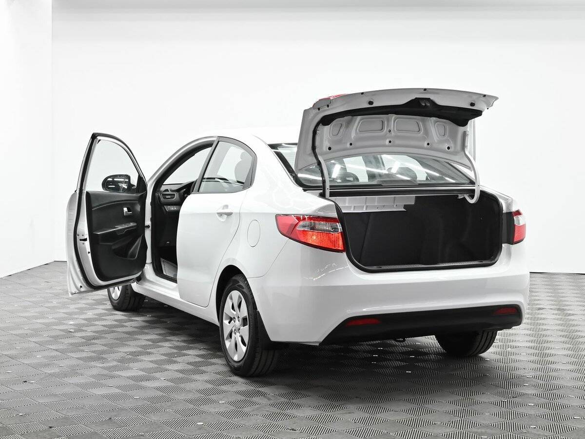 Kia Rio б/у, 2013, Механическая. Фото: #4