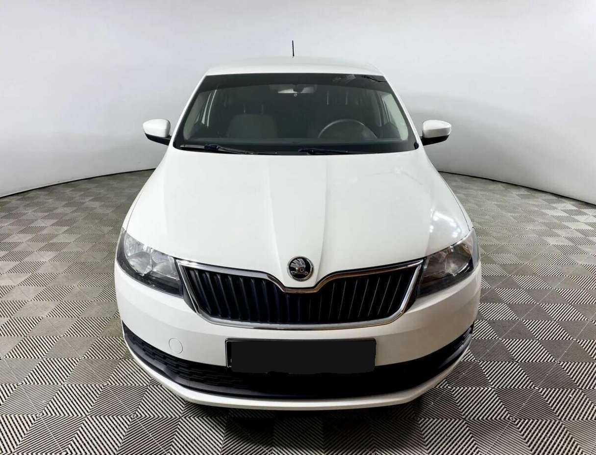 Skoda Rapid б/у, 2018, Автоматическая. Фото: #2
