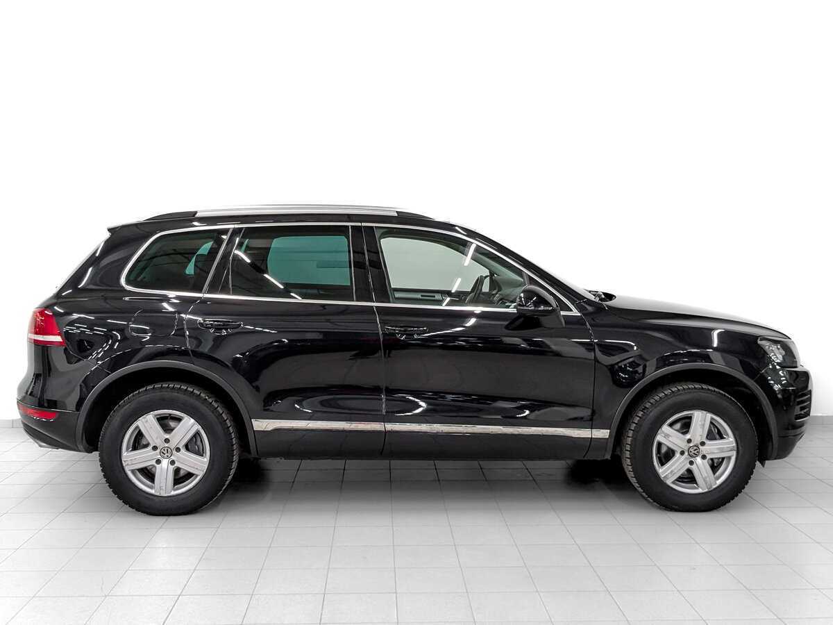 Volkswagen Touareg б/у, 2013, Автоматическая. Фото: #3