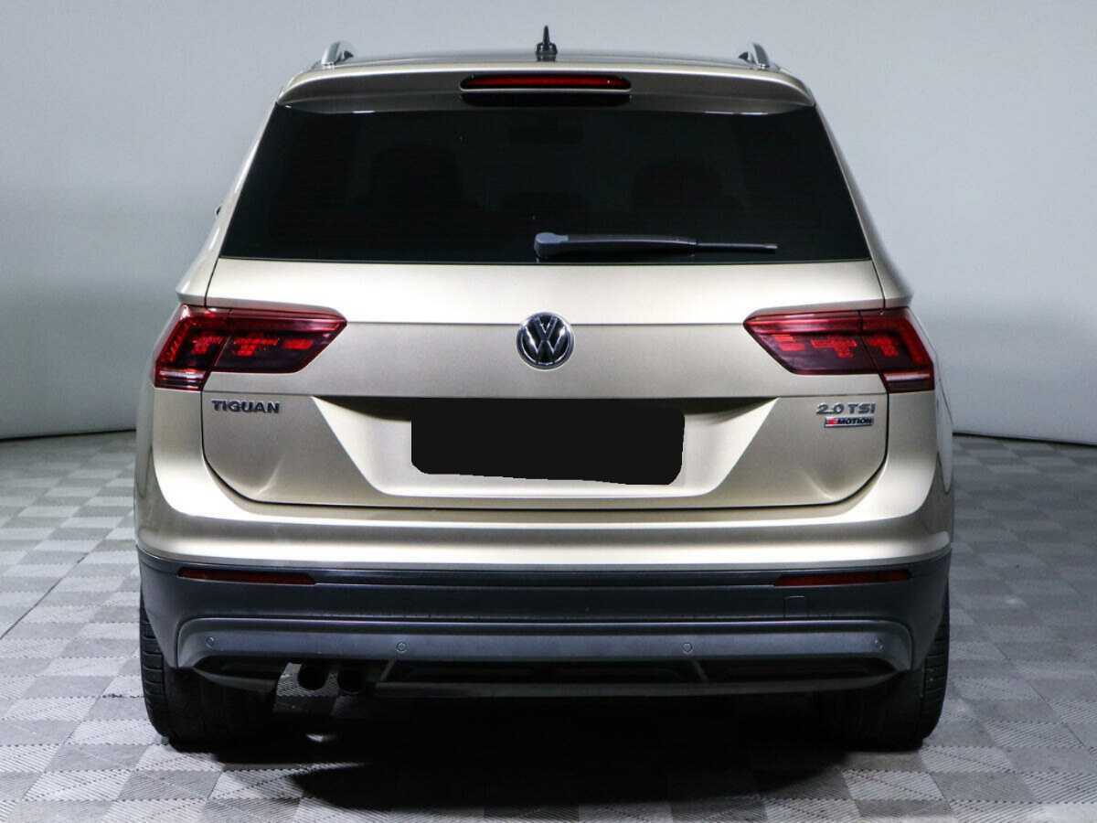 Volkswagen Tiguan б/у, 2017, Роботизированная. Фото: #4