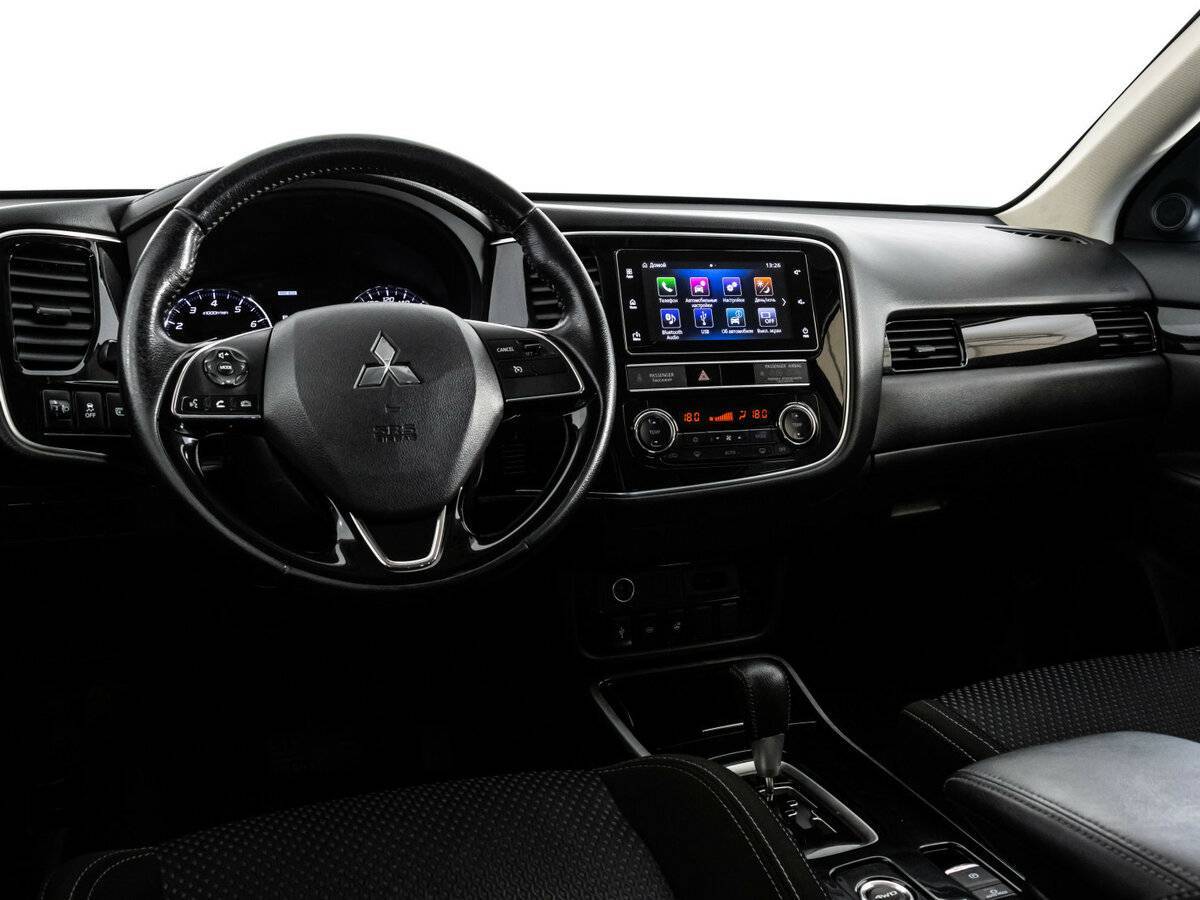 Mitsubishi Outlander б/у, 2019, Вариатор. Фото: #10