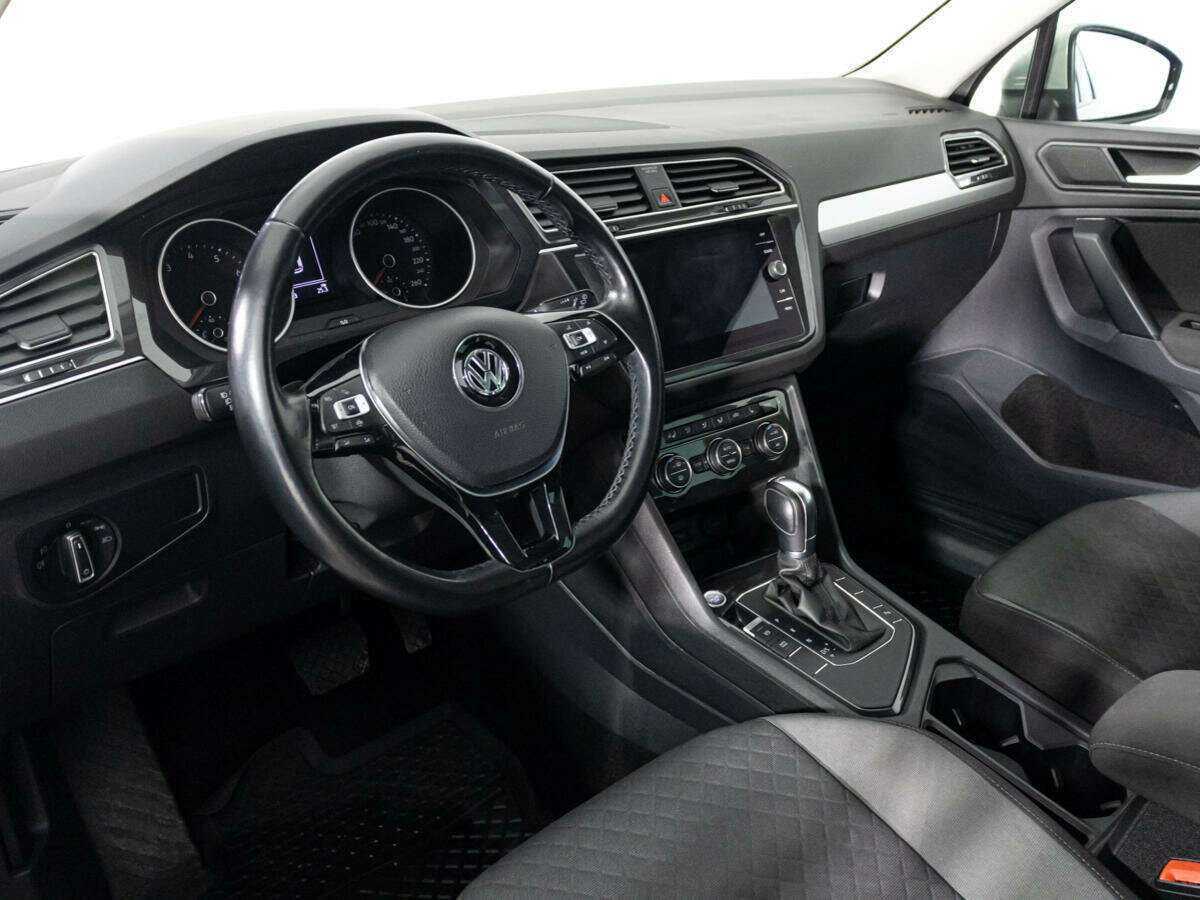 Volkswagen Tiguan б/у, 2019, Роботизированная. Фото: #10