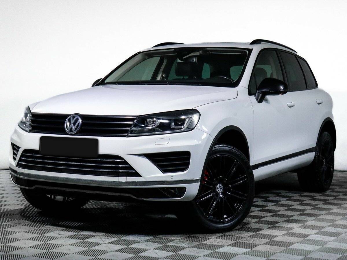 Volkswagen Touareg б/у, 2015, Автоматическая. Фото: #0