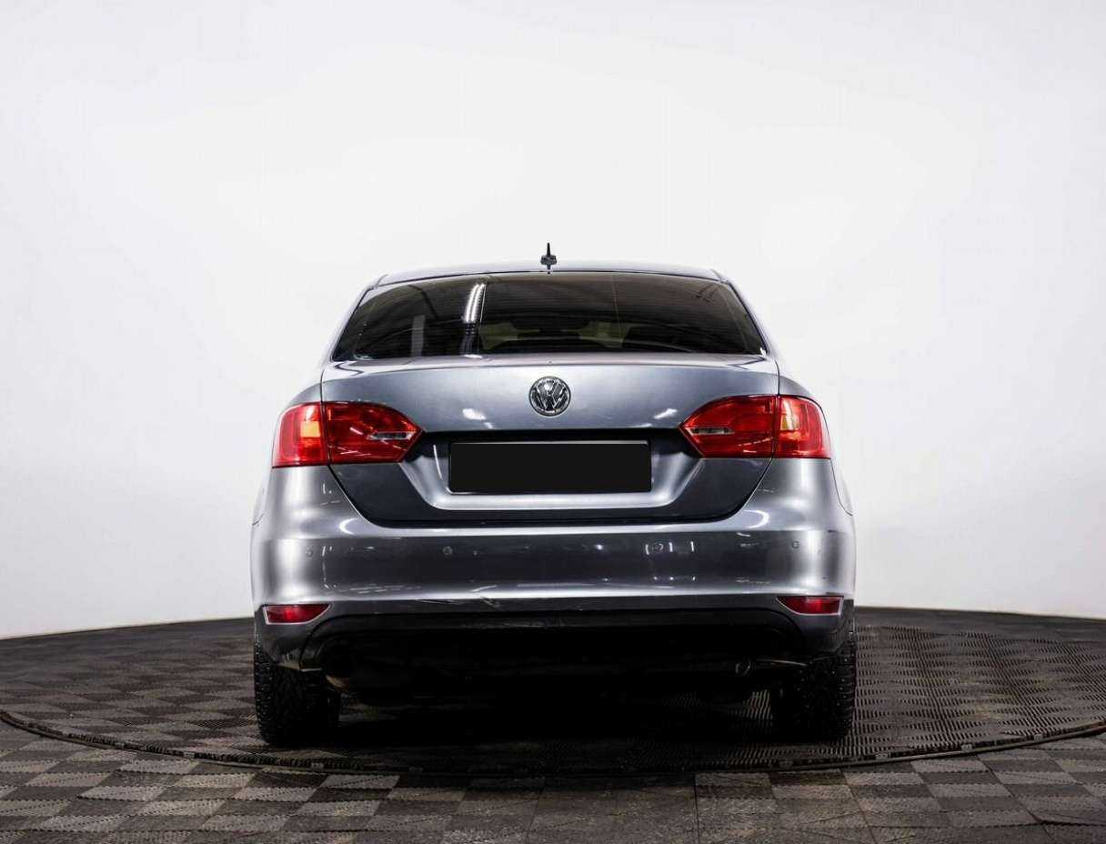 Volkswagen Jetta б/у, 2012, Автоматическая. Фото: #4