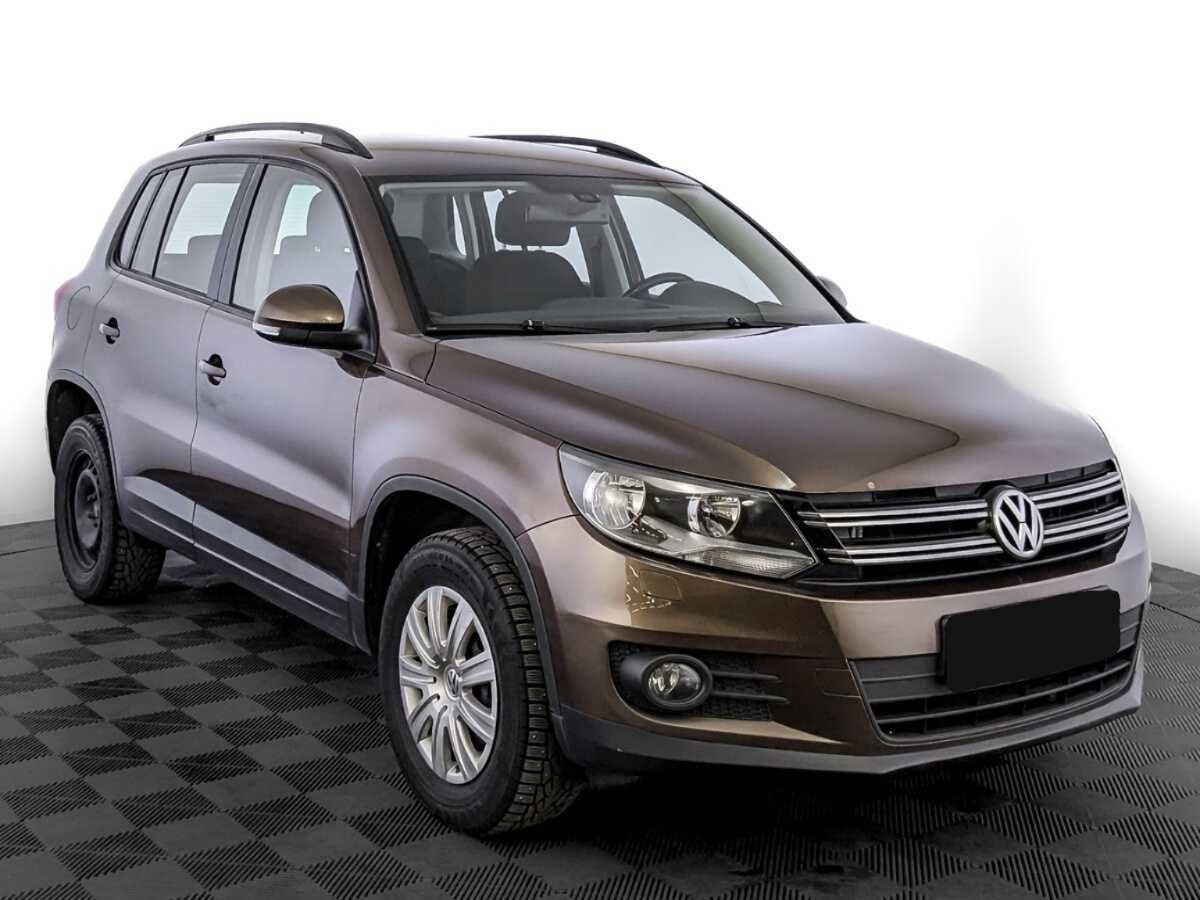 Volkswagen Tiguan б/у, 2016, Механическая. Фото: #2