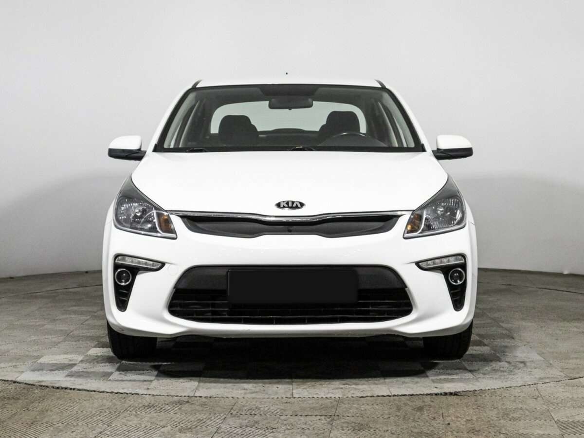 Kia Rio б/у, 2018, Автоматическая. Фото: #1