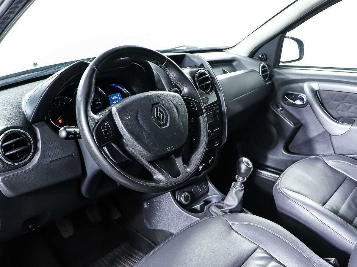 Renault Duster б/у, 2016, Механическая. Фото: #11