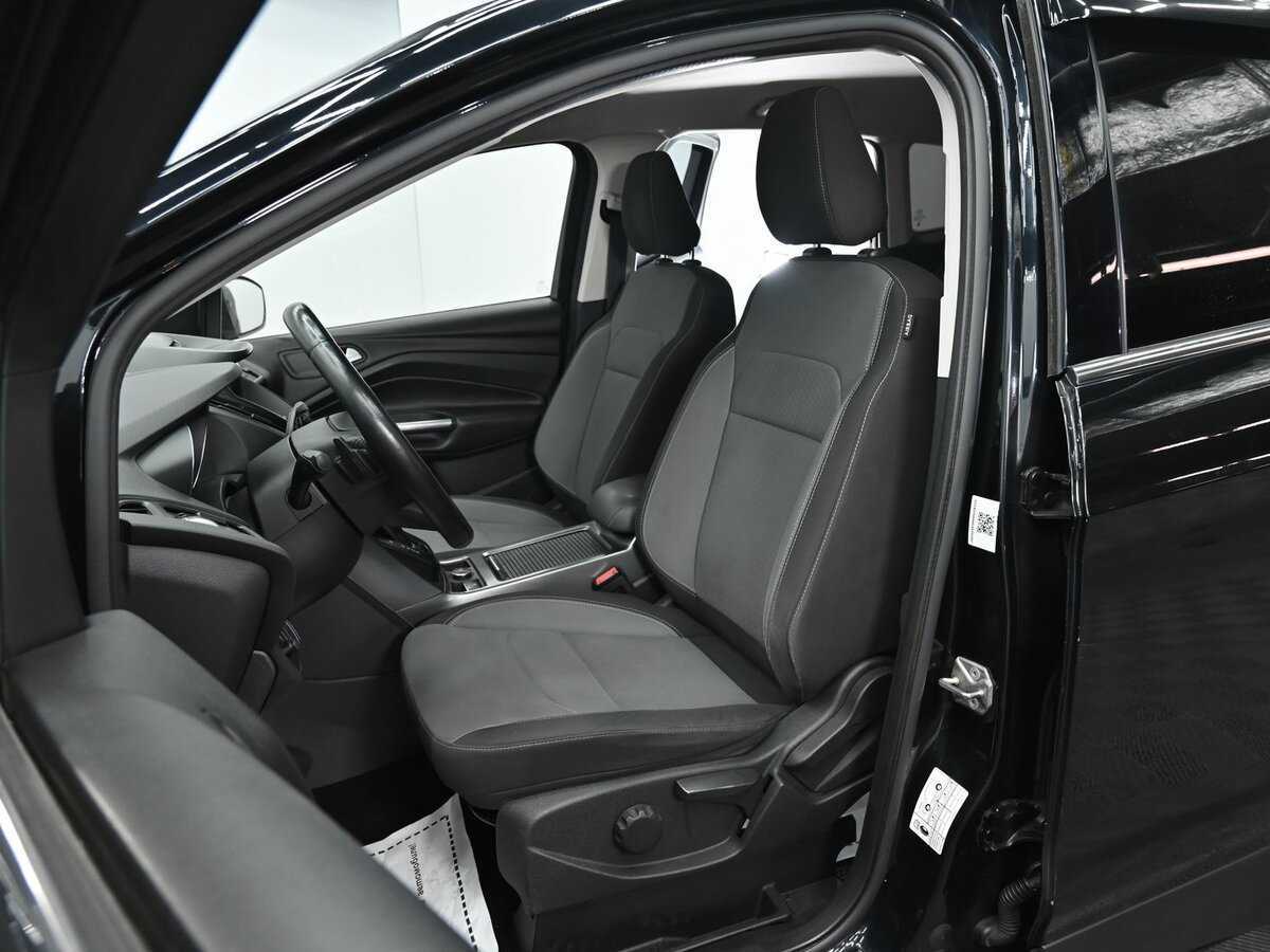 Ford Kuga б/у, 2017, Автоматическая. Фото: #5