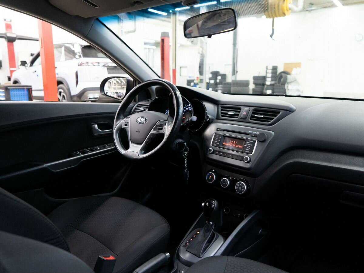 Kia Rio б/у, 2015, Автоматическая. Фото: #16