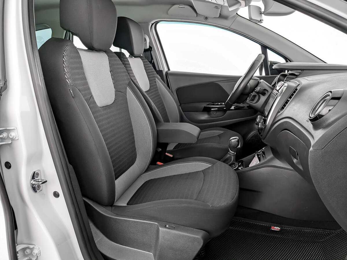 Renault Kaptur б/у, 2017, Автоматическая. Фото: #21