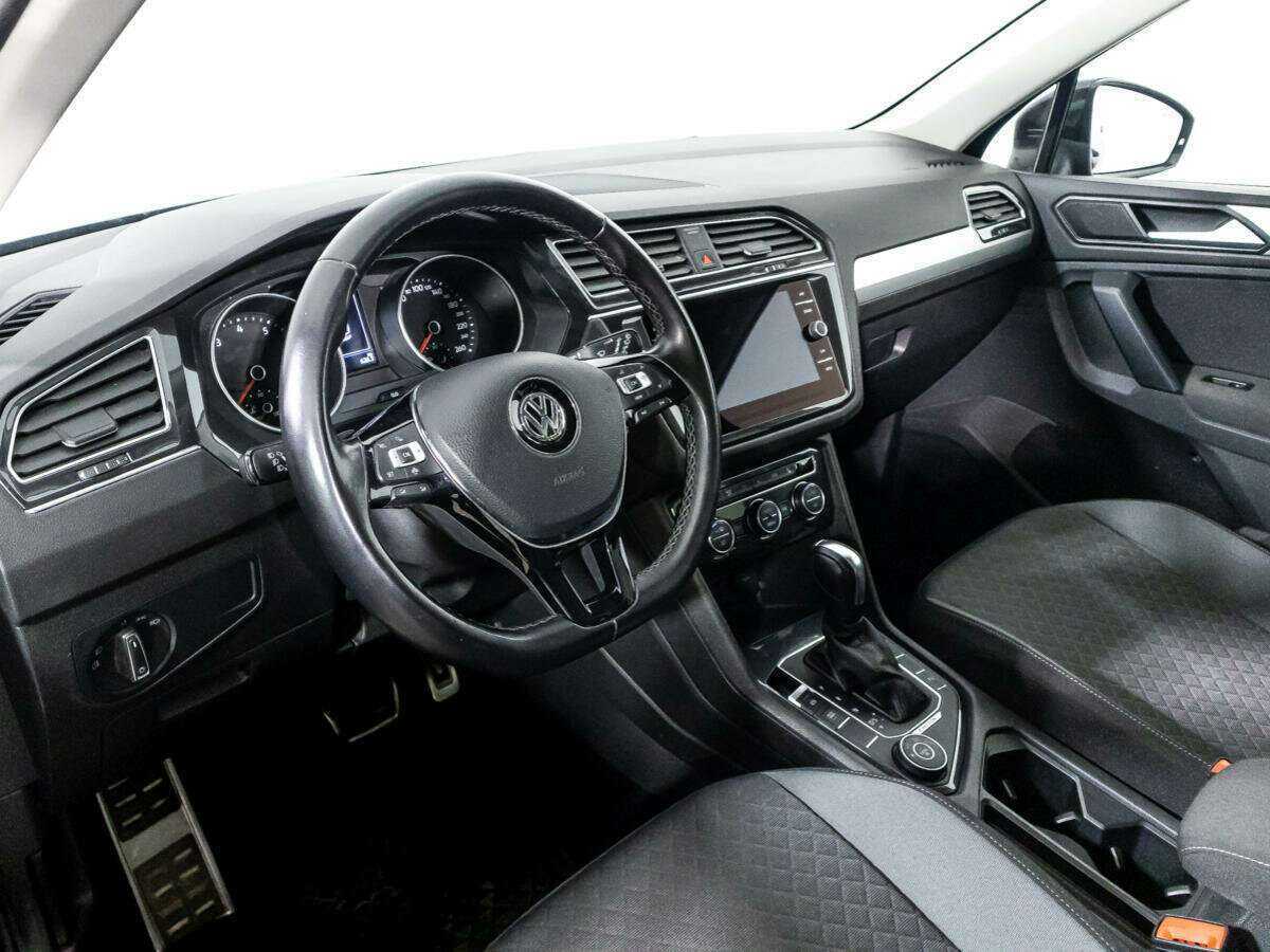 Volkswagen Tiguan б/у, 2020, Роботизированная. Фото: #10