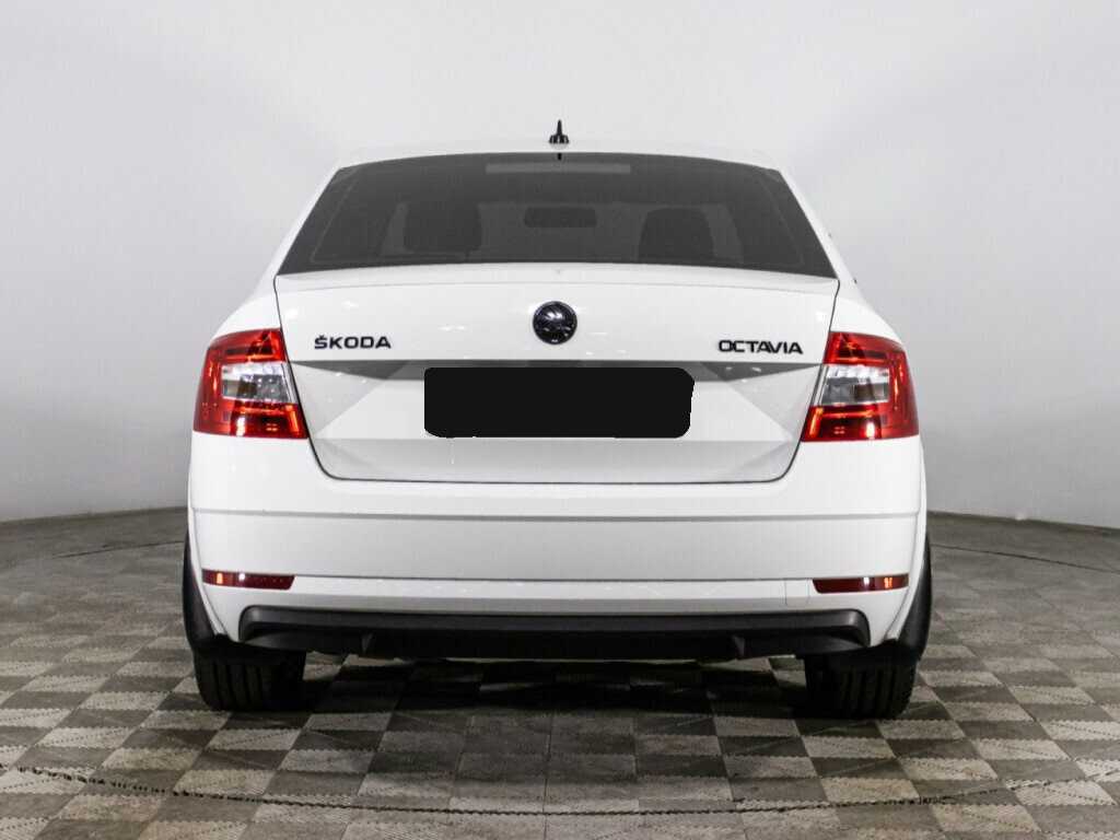 Skoda Octavia б/у, 2018, Механическая. Фото: #5