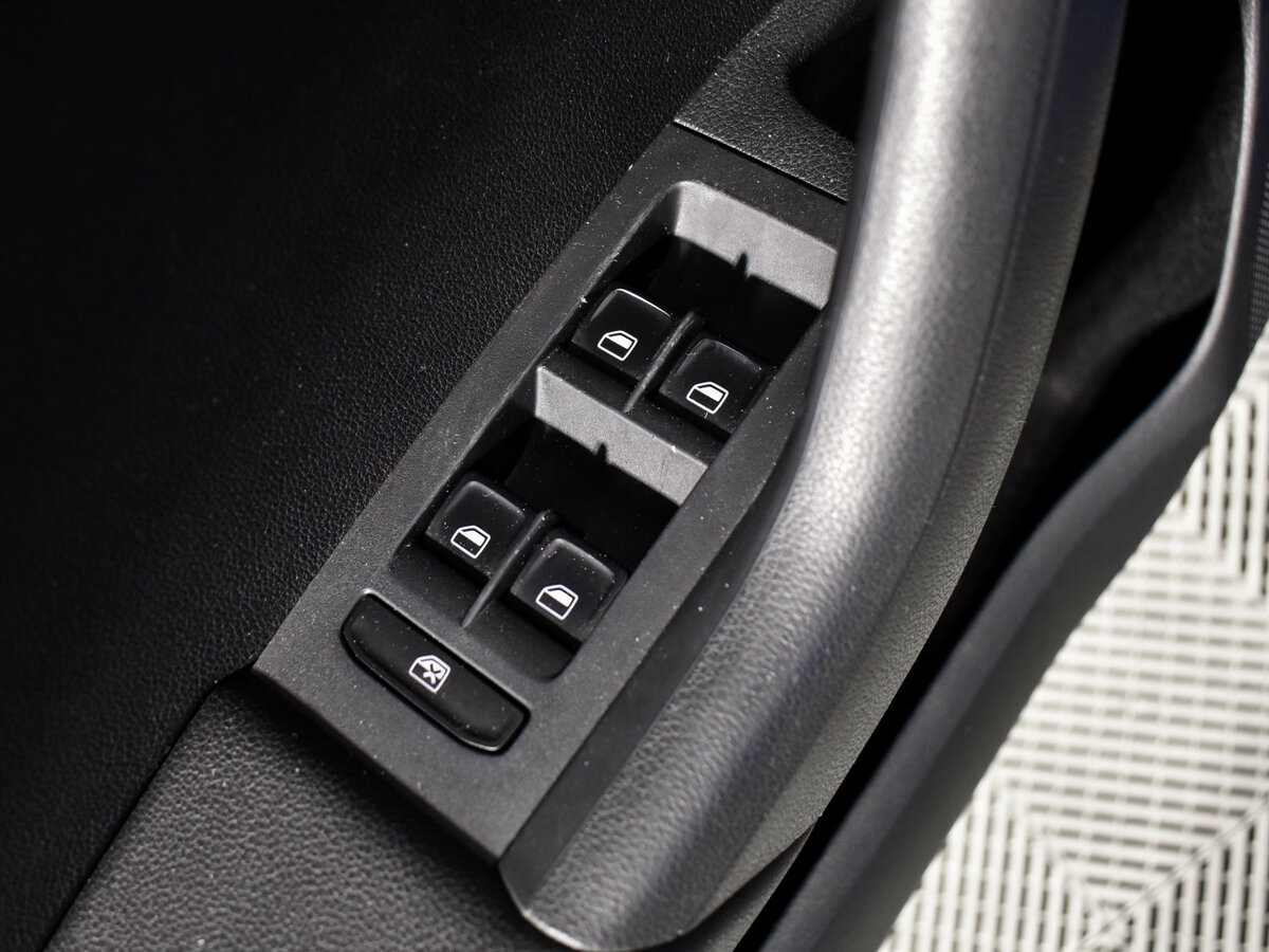 Skoda Octavia б/у, 2013, Механическая. Фото: #14