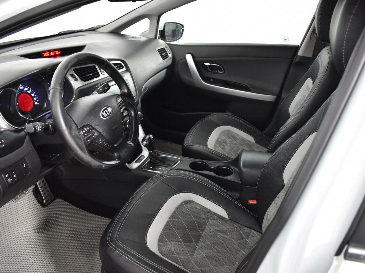 Kia Ceed б/у, 2013, Автоматическая. Фото: #8