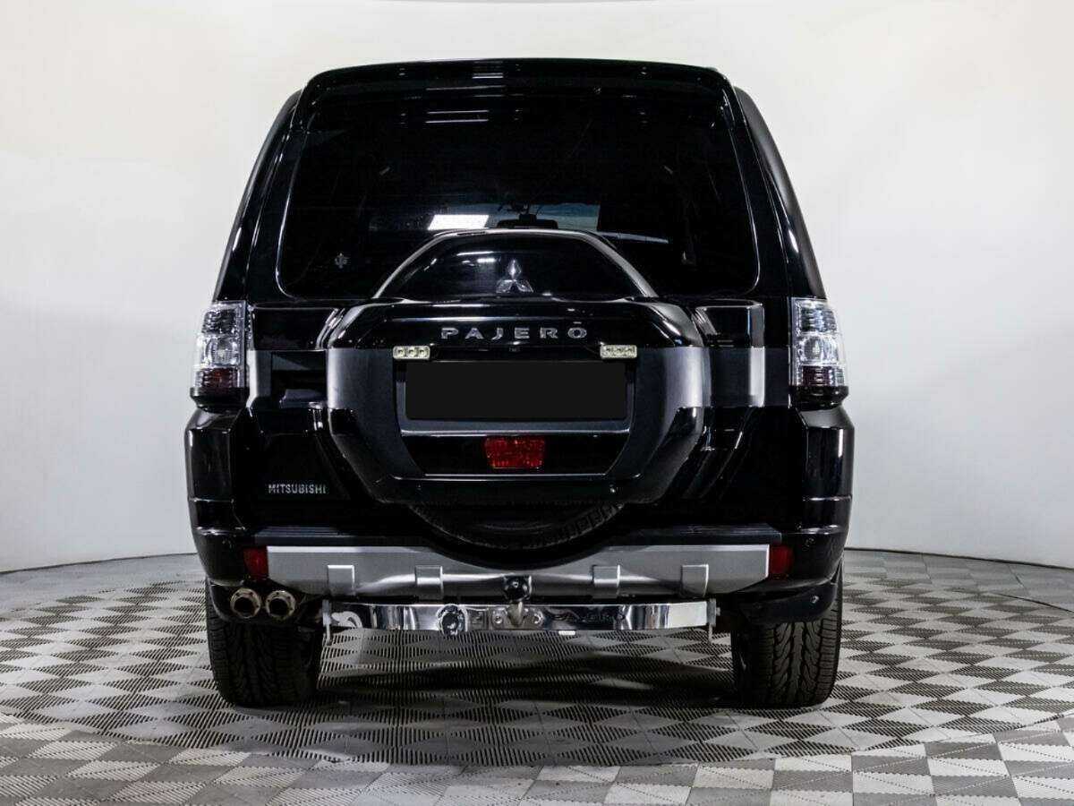 Mitsubishi Pajero б/у, 2015, Автоматическая. Фото: #5