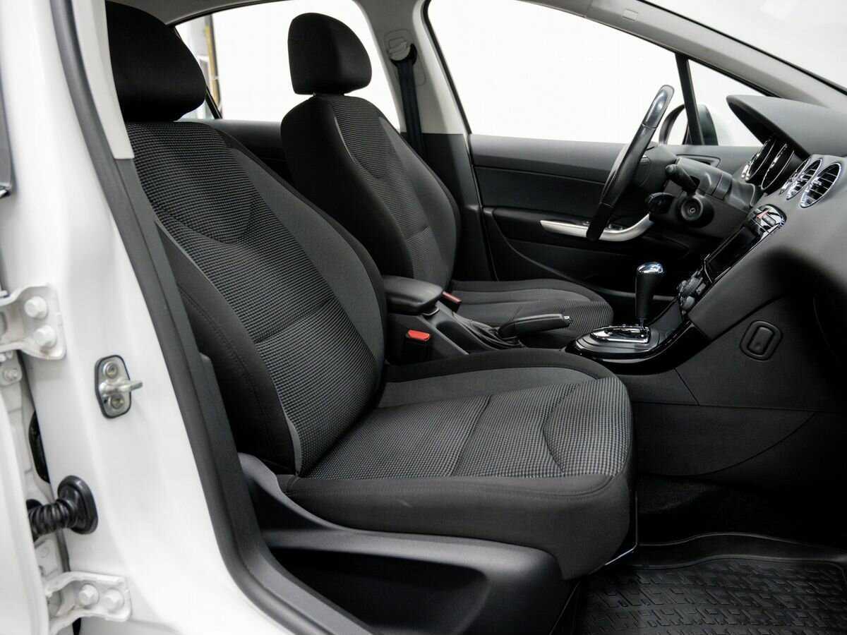 Peugeot 408 б/у, 2017, Автоматическая. Фото: #7