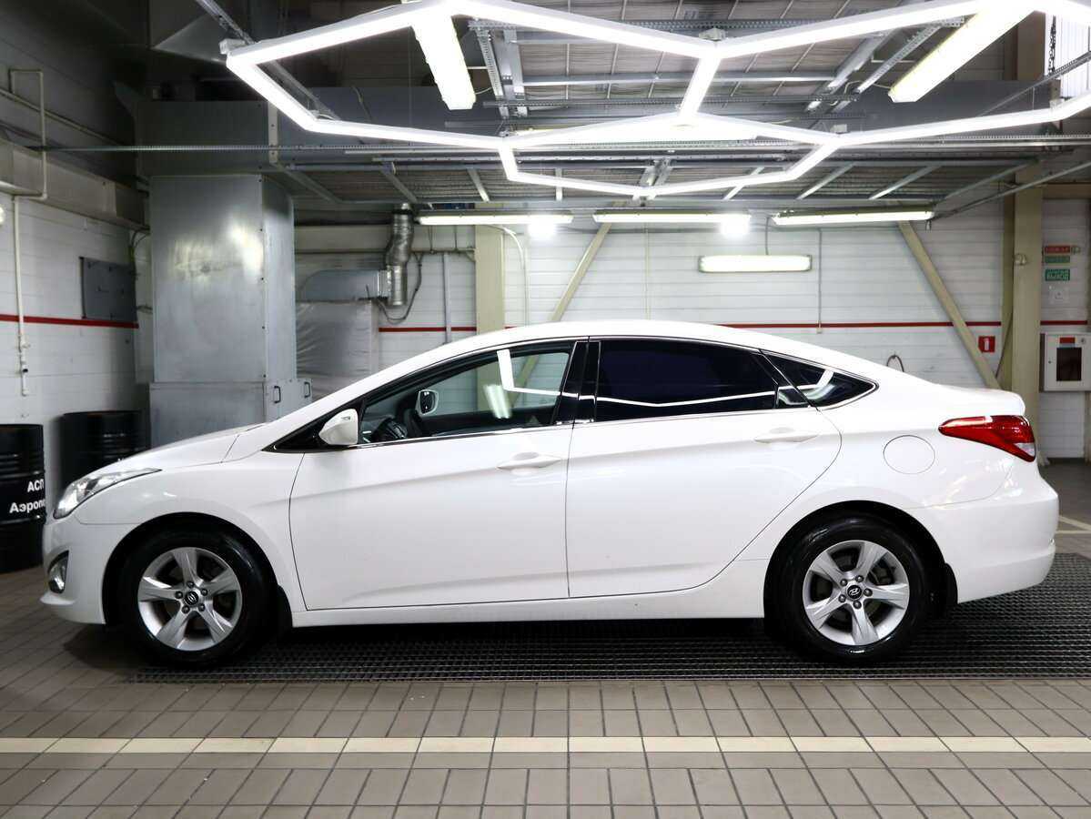 Hyundai i40 б/у, 2014, Автоматическая. Фото: #4