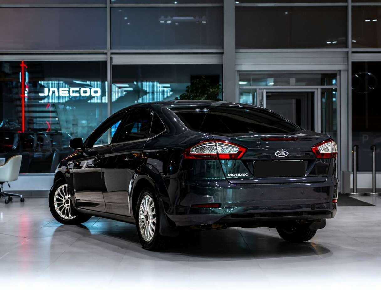 Ford Mondeo б/у, 2012, Автоматическая. Фото: #2