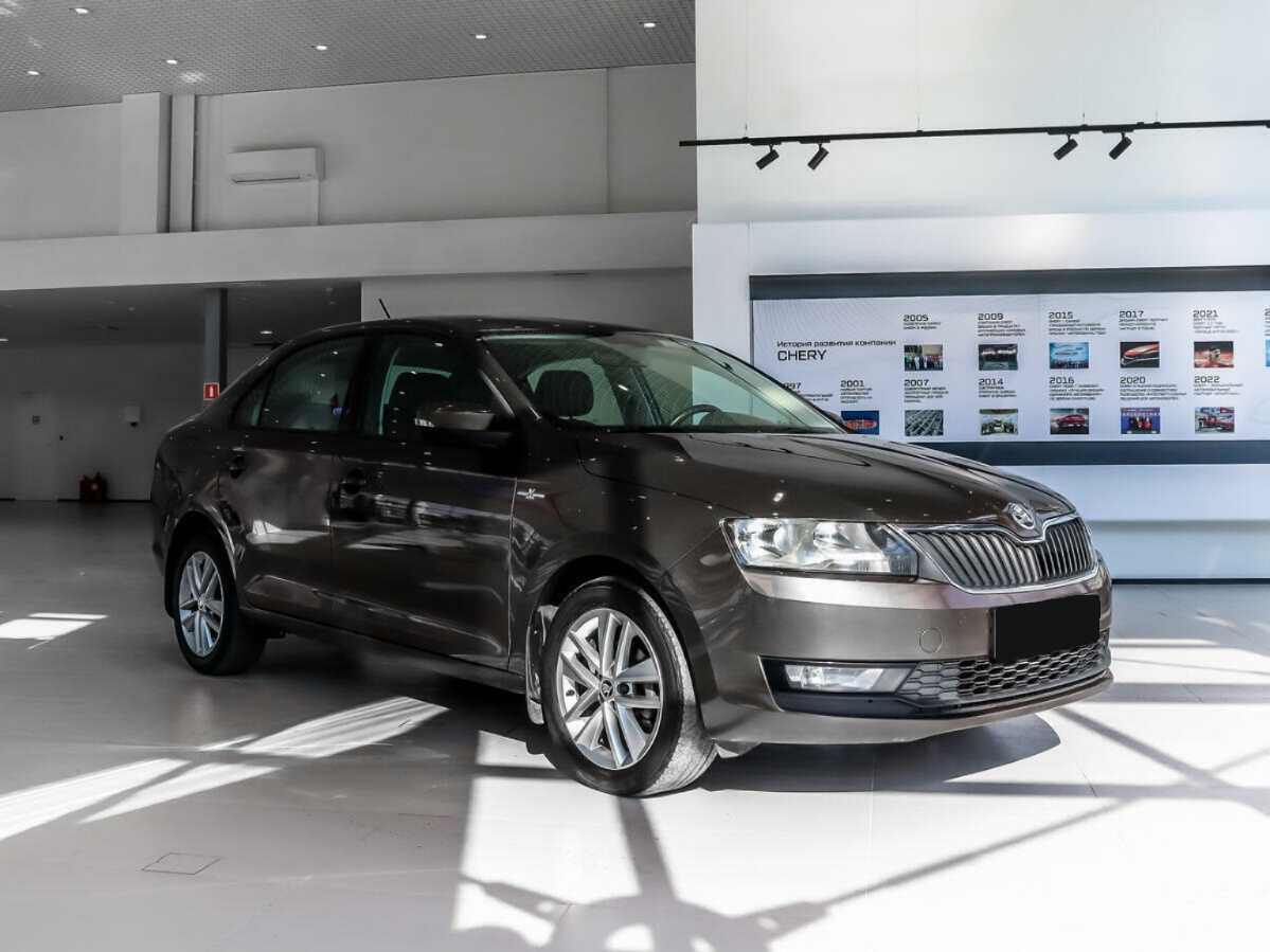 Skoda Rapid б/у, 2019, Механическая. Фото: #2