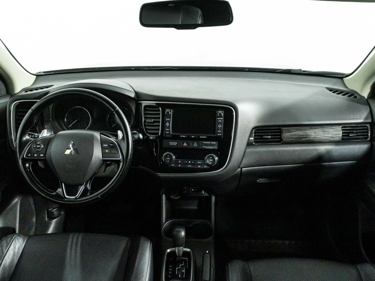 Mitsubishi Outlander б/у, 2015, Вариатор. Фото: #10