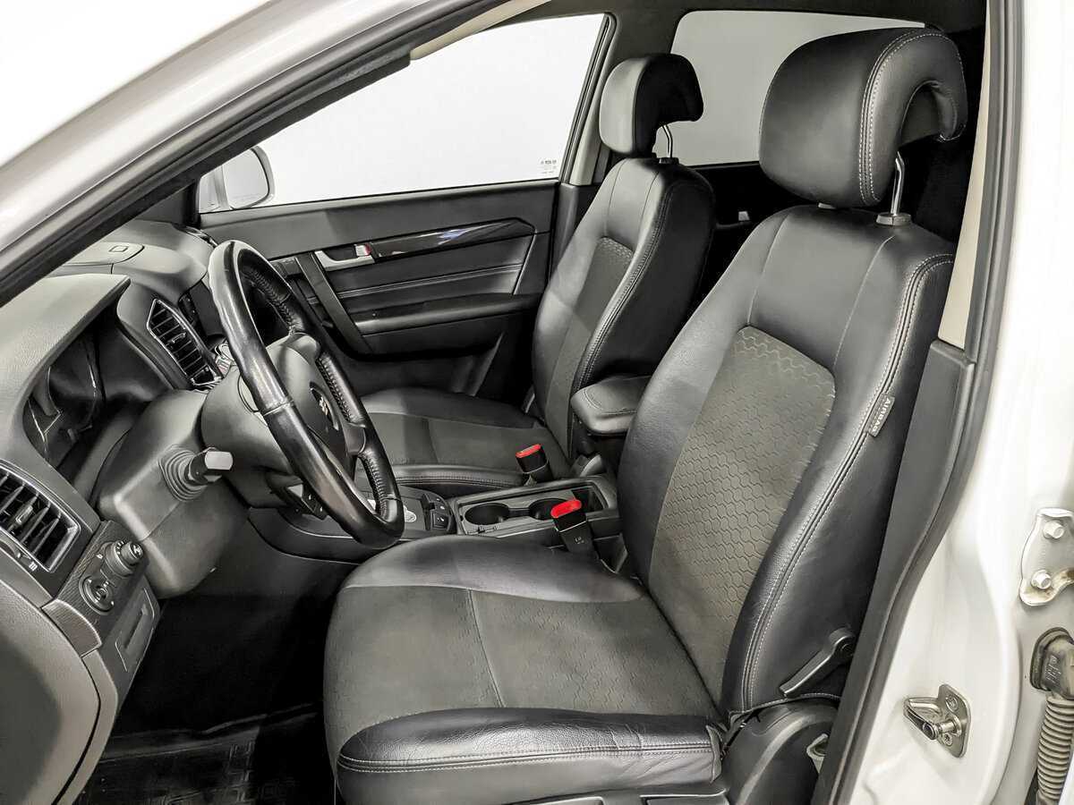 Chevrolet Captiva б/у, 2013, Автоматическая. Фото: #19