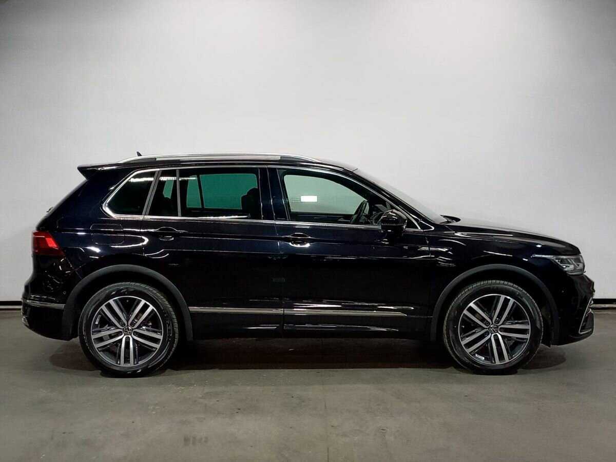 Volkswagen Tiguan б/у, 2021, Роботизированная. Фото: #3
