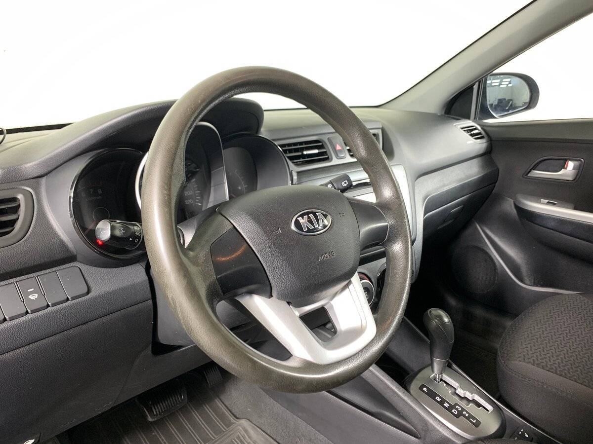 Kia Rio б/у, 2013, Автоматическая. Фото: #9