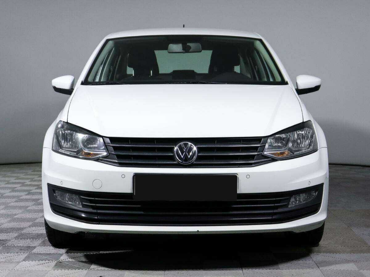 Volkswagen Polo б/у, 2019, Автоматическая. Фото: #1