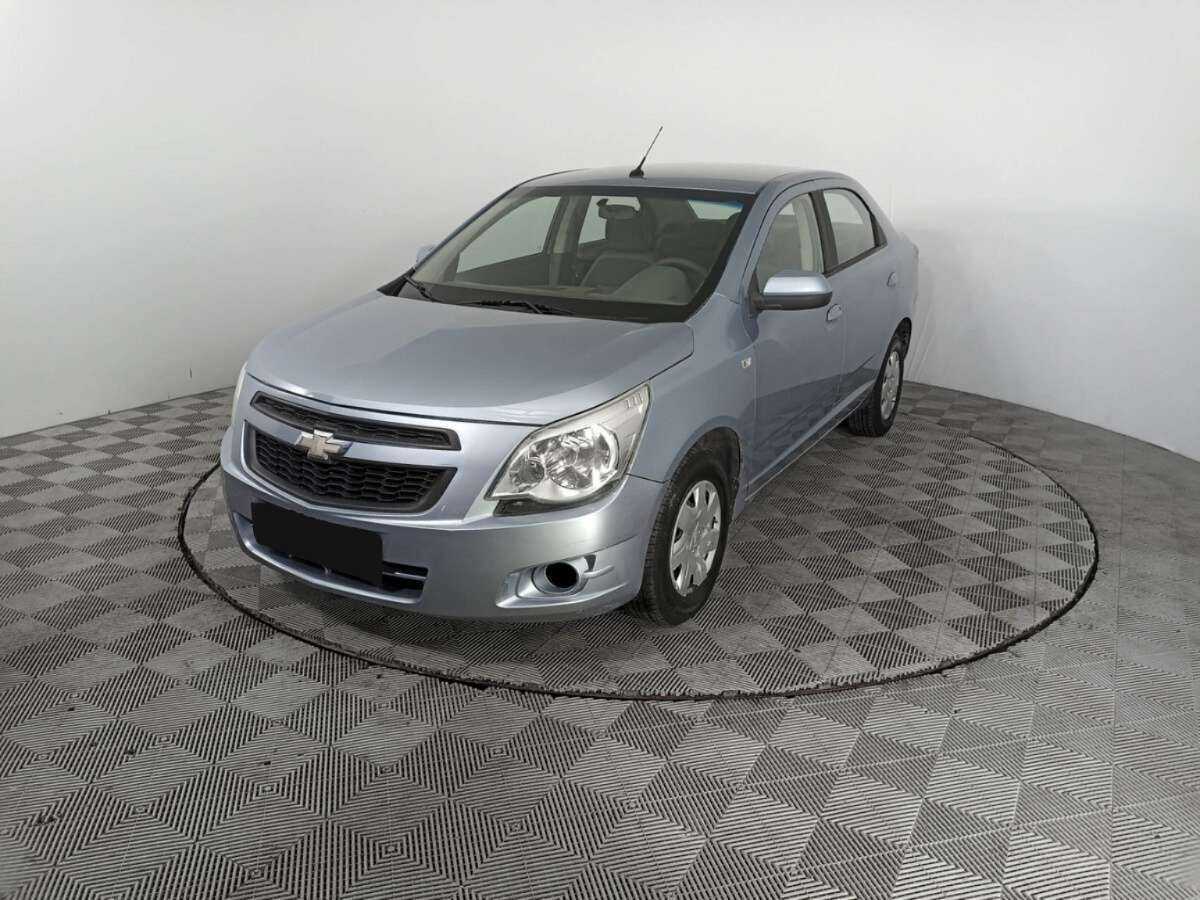 Chevrolet Cobalt б/у, 2013, Механическая. Посмотреть фото