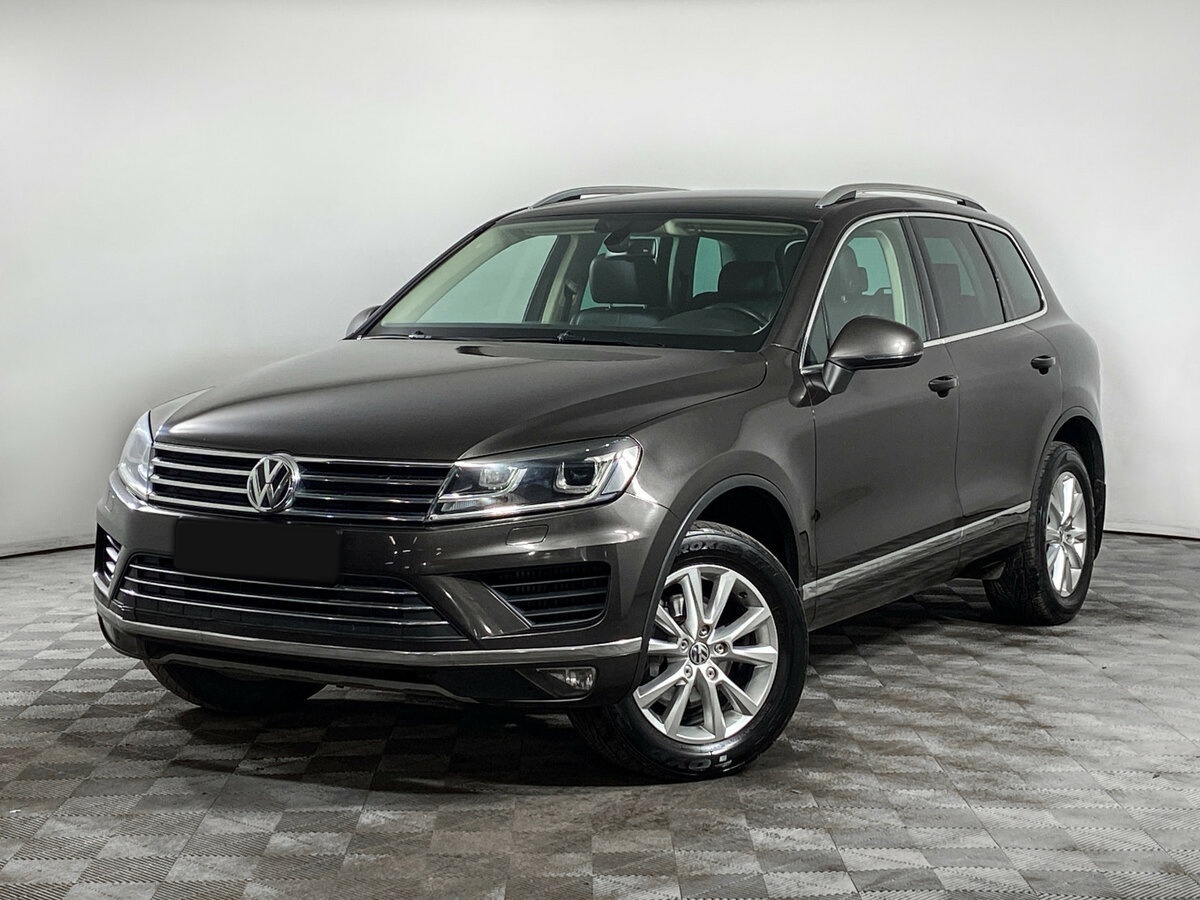 Volkswagen Touareg б/у, 2015, Автоматическая. Фото: #0