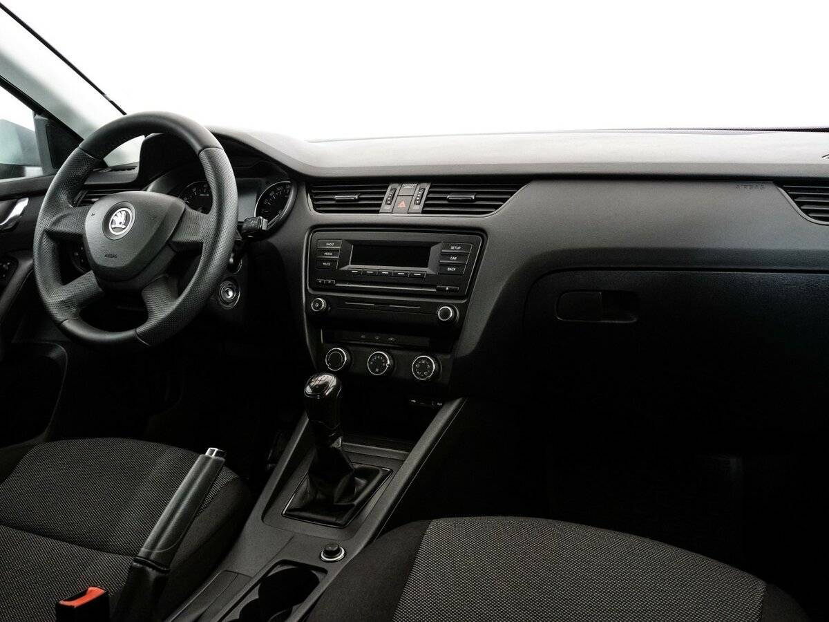 Skoda Octavia б/у, 2013, Механическая. Фото: #8