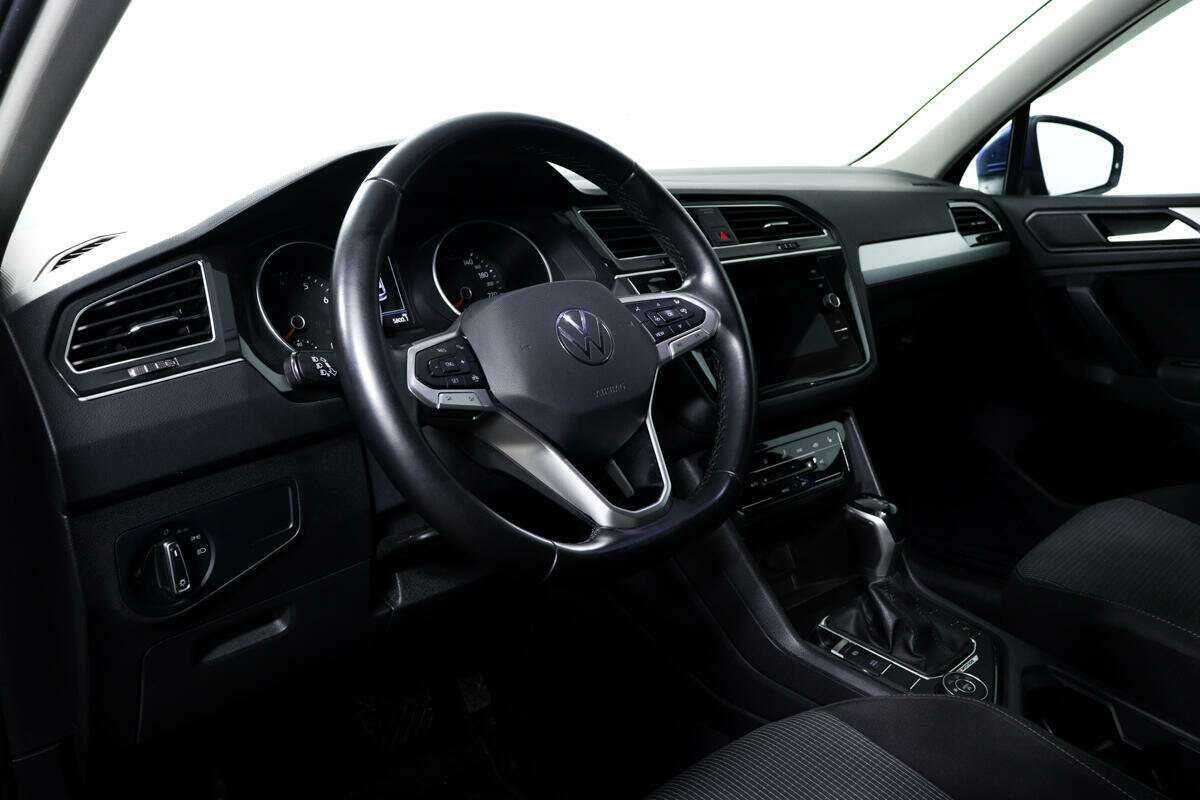 Volkswagen Tiguan б/у, 2021, Роботизированная. Фото: #12