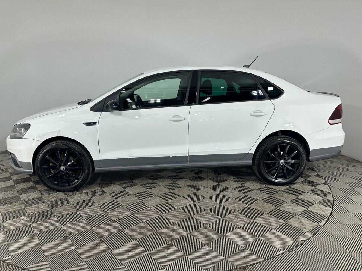 Volkswagen Polo б/у, 2018, Механическая. Фото: #4