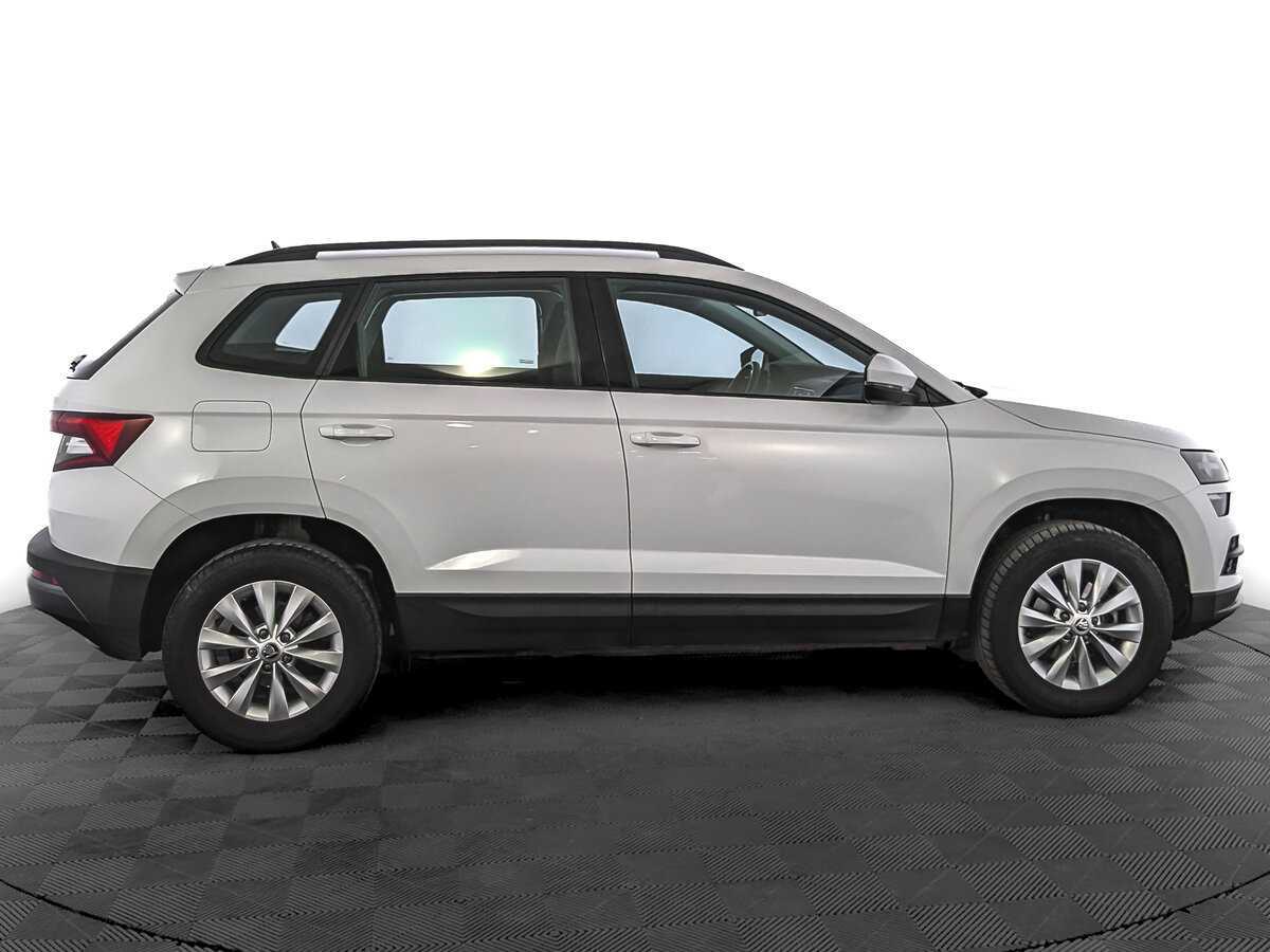 Skoda Karoq б/у, 2021, Автоматическая. Фото: #3